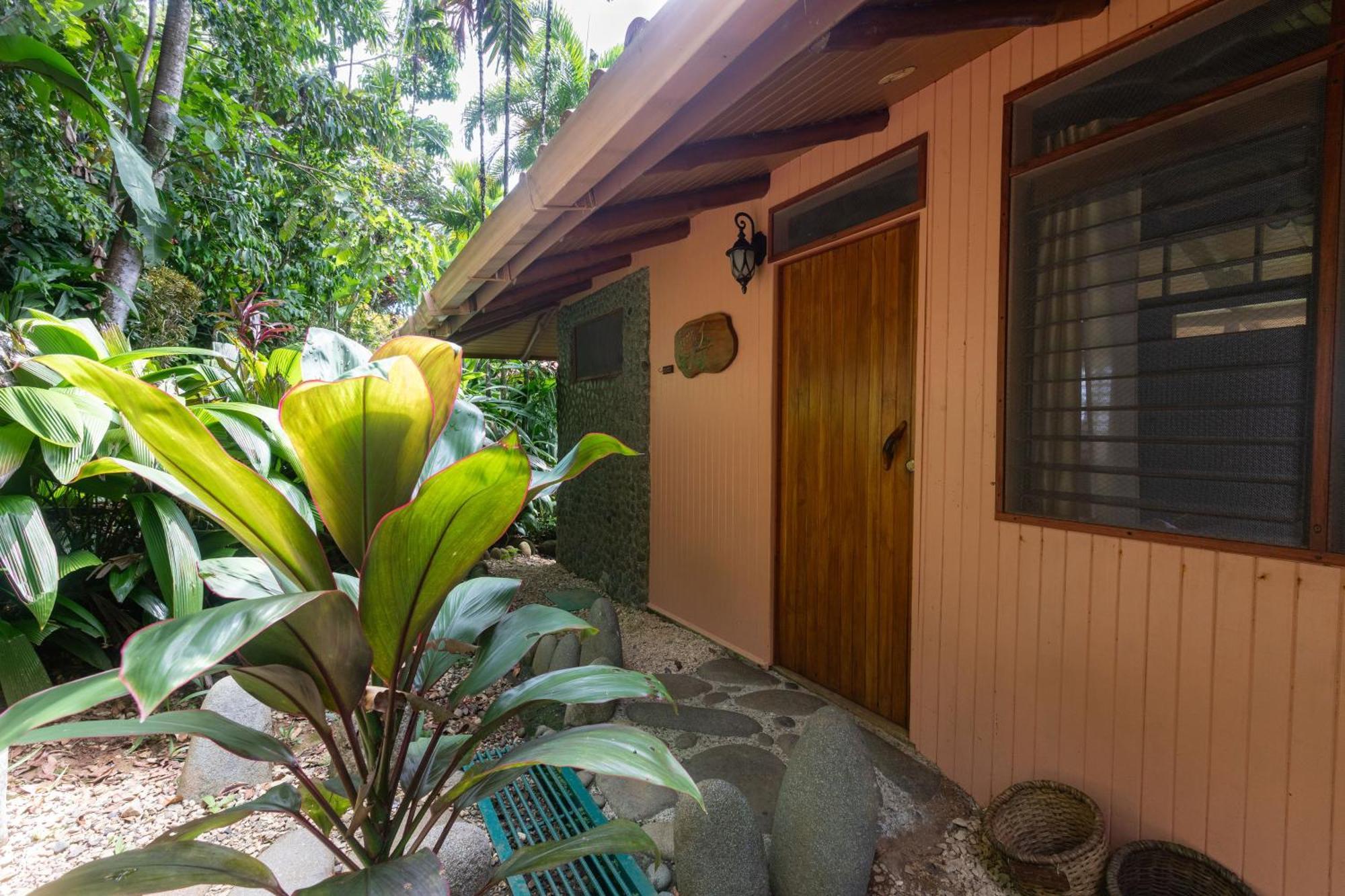 La Cusinga Lodge Uvita Habitación foto